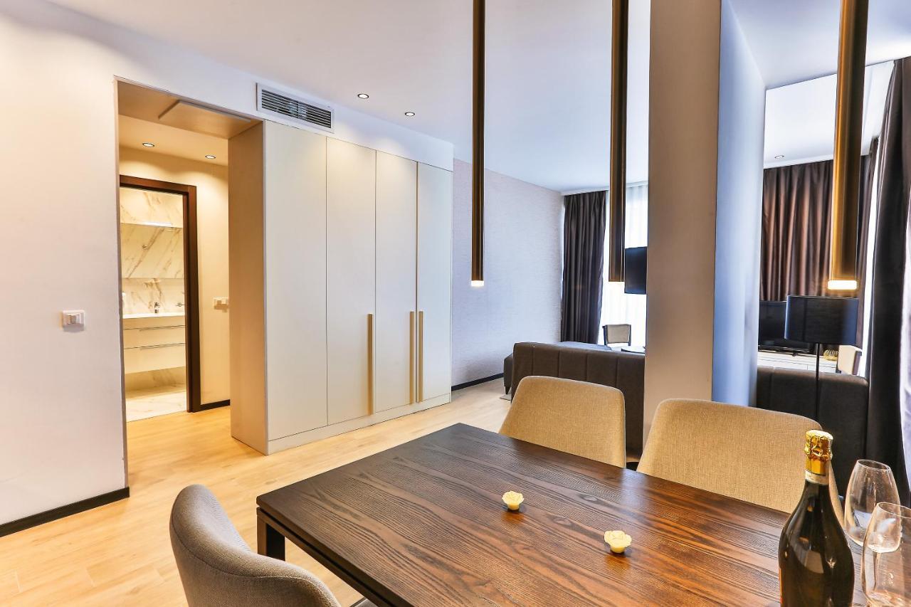 Green Stone Apartments Hotel Rafajlovići Extérieur photo