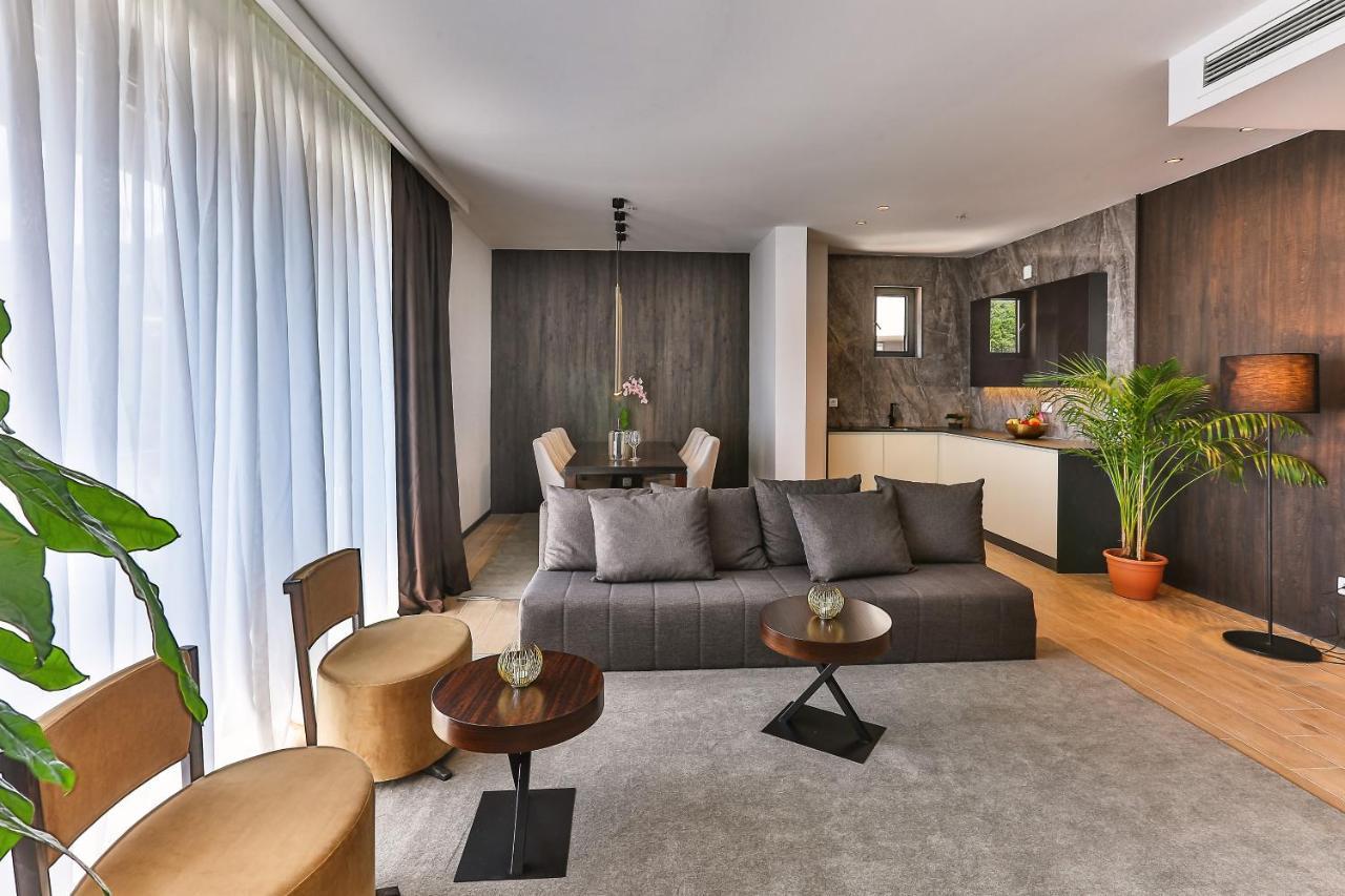 Green Stone Apartments Hotel Rafajlovići Extérieur photo