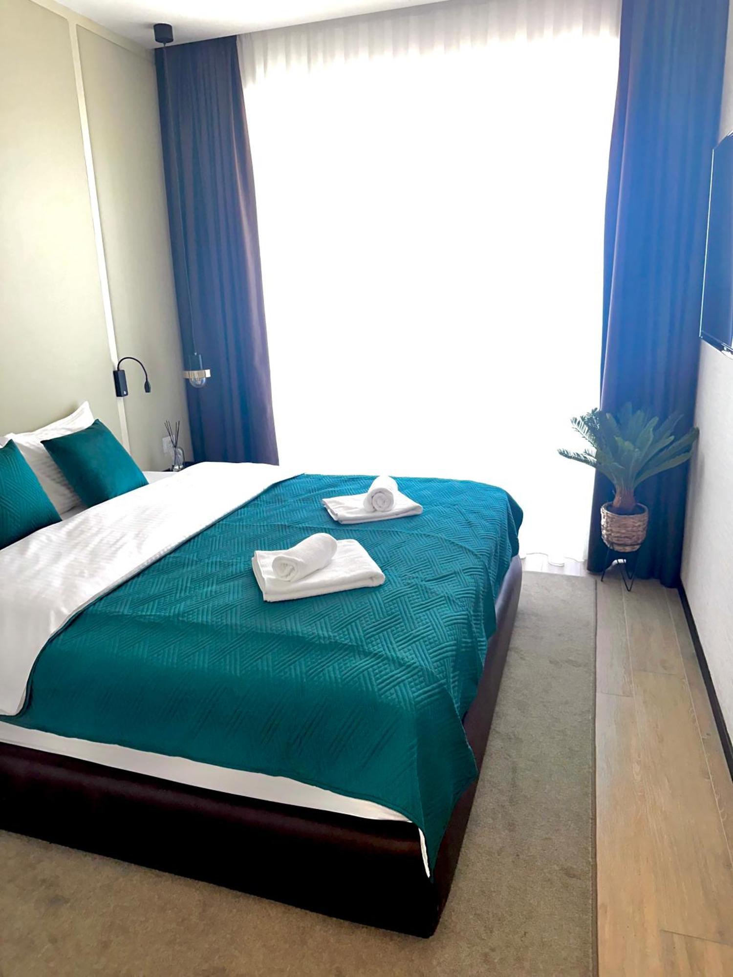 Green Stone Apartments Hotel Rafajlovići Extérieur photo